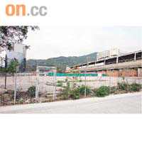 政府在勾地表內剔出三幅鄰近馬鐵站的沙田石門商貿地。