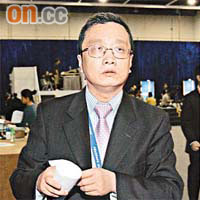 陶冬與梁兆基對全球經濟會否出現雙底衰退，有不同見解。