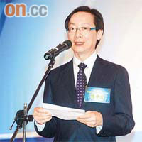 恒生馮孝忠指，冀爭取小QFII額度，以拓展個人人民幣投資產品。