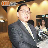 梁志堅表示，「九招十二式」要求增加的「兩招」，相信會員在執行上應無困難。
