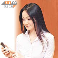 Shirley認為善用Money18應用程式，可增加投資勝算。