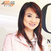 李韻儀與鄧聲興各有一套強積金投資策略。	資料圖片