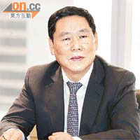 上置副主席李耀民稱，中國新城鎮發展在港以介紹形式上市的計劃仍在審批中。