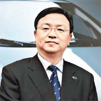 比亞迪傳以二點四五億元人民幣，競投西藏礦業旗下鋰業。圖為主席王傳福。	資料圖片