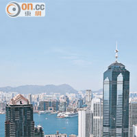 樓市出更：乙廈追落後炒高兩成