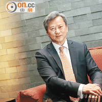 長實累套300億  明年推五盤