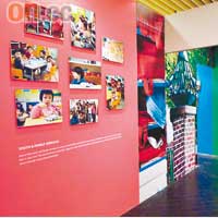 除展出Kabo以「社會服務」為主題的照片外，還有去年舉行的「中學聯校繪畫東華歷史建築比賽」中的得獎學生作品，充滿驚喜。