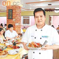 總廚Ryon的一手好廚藝，令Aling Tonya's 1成為市場內人氣最旺盛的食店。