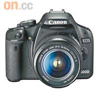 Canon EOS 500D雖然不設扭芒跟Live View，但可拍攝最長一段十二分鐘1,920×1,080短片，有如帶多了一部高清DV機。影像感應器：1,510萬像素售價：	$6,880（連18-55mm鏡頭）$6,080（淨機身）查詢：	3191 2333