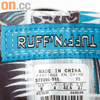 鞋舌背後亦有Ruff N Tuff的字樣。
