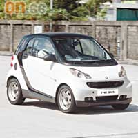 smart fortwo coupe pure mhd停車等轉燈自動熄偈