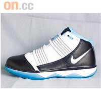 Zoom Soldier Ⅲ　$949前、後掌都有Zoom Air，加上鞋面的雙搭帶，保護性超強。