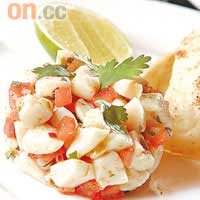 帝王海扇$108<br>Ceviche是南美秘魯名菜，帶子、魚、蝦以青檸及檸檬汁生醃，利用天然果酸把海鮮醃熟，是低卡的健康菜式。