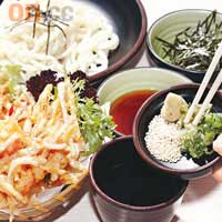 五目雜菜餅天婦羅冷烏冬 $42<br>沿用日本以凍梳打水開天婦羅粉的方法，炮製甘筍、南瓜、番薯、西椒及冬菇等，配搭傳統冷烏冬品嘗，夏日最啱。