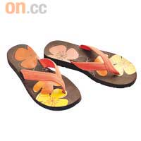 NIKE橙色印花圖案人字拖 $159（c）