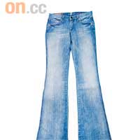 7 For All Mankind A-Pocket牛仔褲 $2,380 （B）