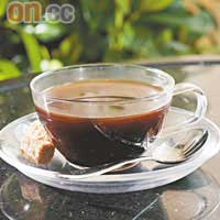 MX美式咖啡 （MX Americano ）<br>以特濃咖啡混合熱水，用歐洲方式沖調，濃郁豐厚，香氣四溢。