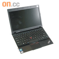ThinkPad X100e採用AMD Vision Pro技術，平價攻入商務巿場。 $4,588
