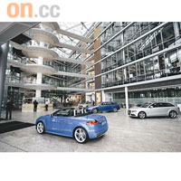 德國Ingolstadt的Audi總部，除生產線外，還有廠方歷史館。
