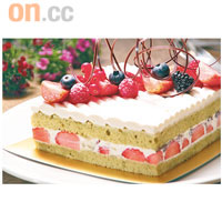 Green Tea Short Cake$250用上時令韓國士多啤梨，加上北海道出產的忌廉，質感柔軟滑溜。