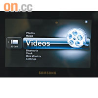 P800內置影片播放模式，能對應M-JPEG、MPEG-4影片。