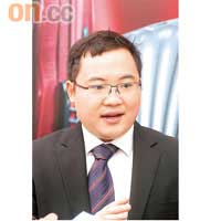 支持希拉妮<br>William Fung　 25歲<br>希拉妮在國際舞台上的形象相當鮮明硬朗，甚有鐵娘子風範，有權力又有魄力，好少女人好似佢咁Sharp。