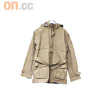 Aigle軍綠色Gore-Tex料中褸$3,280 （D）