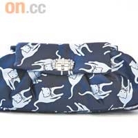 深藍色貓咪Clutch Bag$5,750