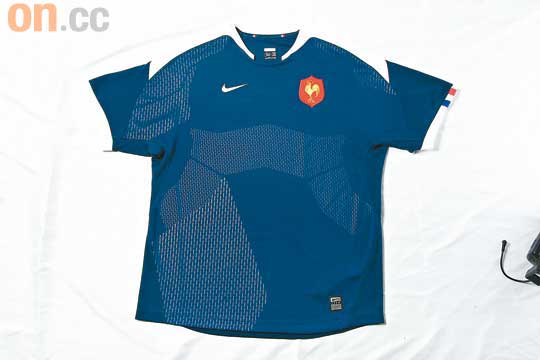 Nike法國主場球衣　$499（b）