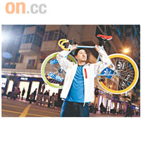 踏單車或到公園野餐也好，都可齊齊響應熄燈一小時。