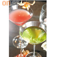 （前）Japanese Slipper $80 （後）French Martini $98前者以Tequila混入新鮮蜜瓜汁而成，後者則混合新鮮菠蘿汁，兩款味道都非常香甜，容易入口，最適合女士飲用。