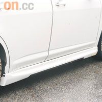 裝上TEIN Super Street絞牙避震後，可將車身調校得更貼地。