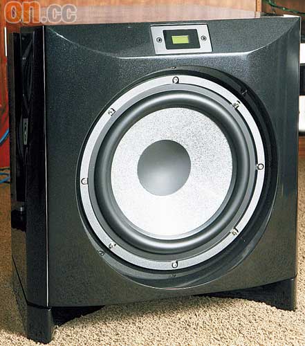 超低音喇叭Electra SW1000 Be<br>備有13吋低音單元的有源超低音喇叭，低音演繹厚實有力，而且層次有序。$62,800（一只）