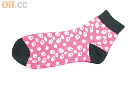 mercibeaucoup,粉紅×黑色熊貓眼仔圖案短襪$259（a）
