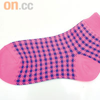 mercibeaucoup,螢光粉紅×紫色格仔短襪$259（a）