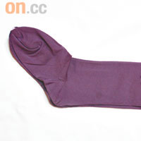 Anna Sui紫色蝴蝶圖案短襪$159（c）