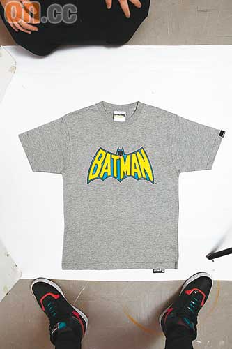 灰色Batman Logo Tee$320 （B）