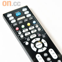 遙控器整合了iDTV、錄影、DVD和多媒體操控功能，一個Remote搞掂晒。