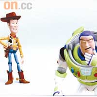 即場試播720p《Toy Story 3》Trailer，畫面細緻流暢，完全沒有甩嘴或跳格。