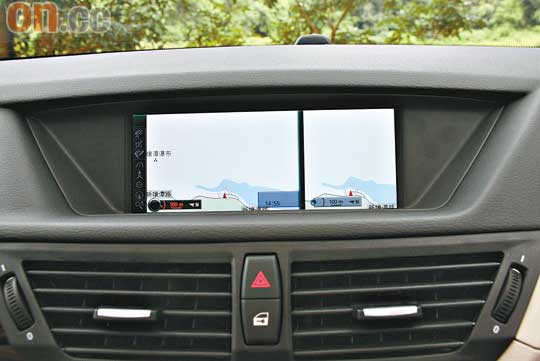 中控台設有大屏幕，車主還可選配導航系統。