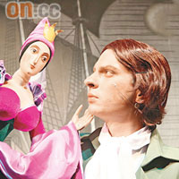 奧巴索夫木偶劇團來港演出《格列佛奇幻旅程》，讓觀眾可欣賞木偶演繹童話名著的魅力。