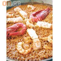 酒店餐廳Sorolla供應的西班牙海鮮飯，水準更勝坊間餐廳。Eur20（約HK$200）
