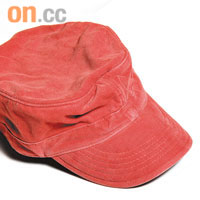 WNP多是軍帽，橙色代表A-Yue的顏色。$420 