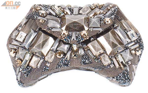 Metropolis金屬珠飾Clutch Bag $28,000