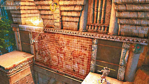 Lara可以使用繩索飛簷走壁，而Totec唯有企定定得個睇字。