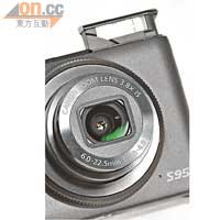 28-105mm鏡身備有快速扭環，一扭即可調控光圈、快門、i-Contrast等設定。