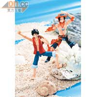 SHF《One Piece》<br>Monkey．D．Luffy（右） & Portgas．D．Ace（左）<br>建議零售價：$269/個