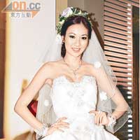凡事為另一半設想的Jacquelin最適宜於36歲後結婚。
