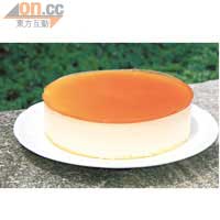 用知床牧場乳酪製成的芝士蛋糕，「芝」味十足。$1,470（約HK$137）