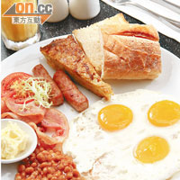 7:00am早餐之選<BR>British Breakfast $108<br>包括3隻雞蛋、煙肉、腸仔、焗豆、Black Pudding、焗番茄、多士，再配咖啡茶或Mango Magic Smoothies，超滿足。